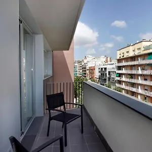 Апартаменты Fisa Les Corts, Барселона
