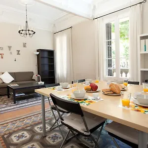 Apartment Modernist 